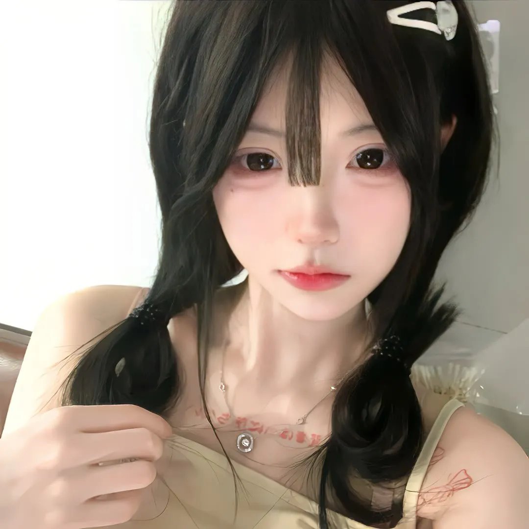 妮可睡不著